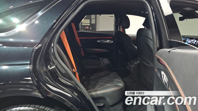 Genesis GV70 2.5T Gasoline 2WD 2025 — фото 12