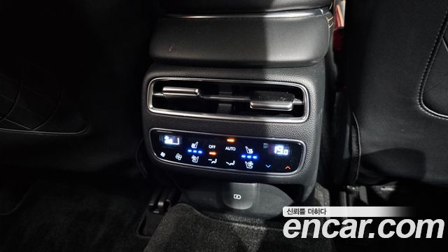 Genesis GV70 2.5T Gasoline 2WD 2025 — фото 19