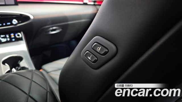 Genesis GV70 2.5T Gasoline 2WD 2025 — фото 34