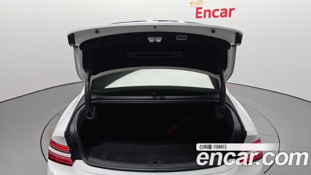 Genesis G80 (RG3) Gasoline 2.5 Turbo 2WD 2022 — фото 20
