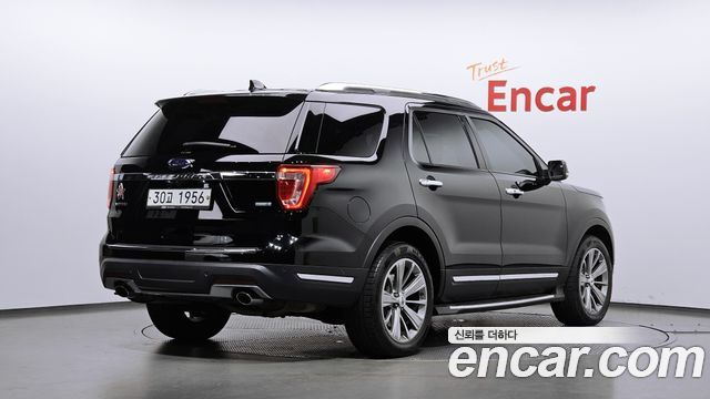 Ford Explorer 2.3 Limited 4WD 5th 2018 — фото 2