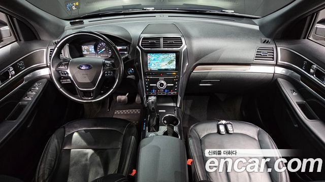 Ford Explorer 2.3 Limited 4WD 5th 2018 — фото 7