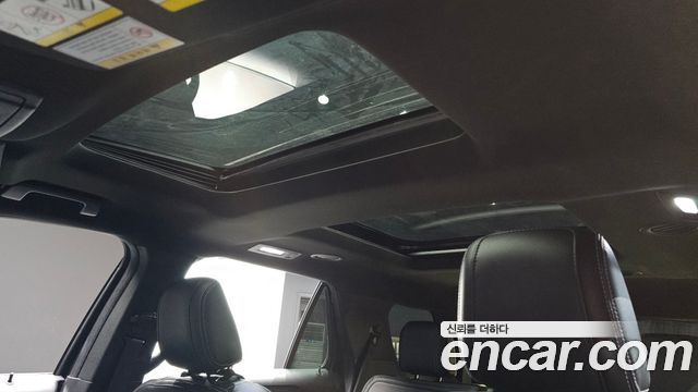 Ford Explorer 2.3 Limited 4WD 5th 2018 — фото 16