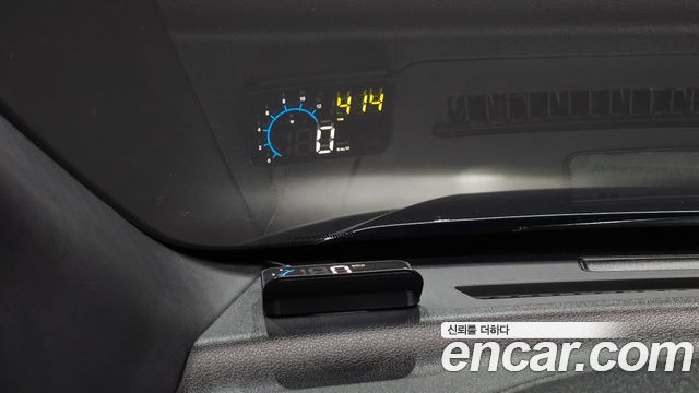 Ford Explorer 2.3 Limited 4WD 5th 2018 — фото 17