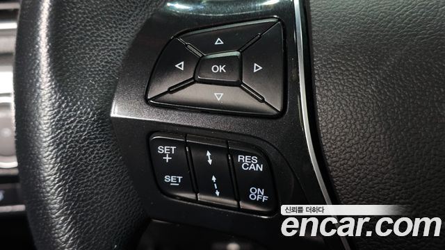 Ford Explorer 2.3 Limited 4WD 5th 2018 — фото 18