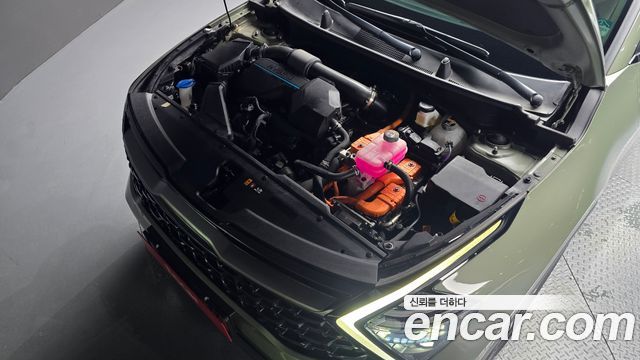 Kia Sportage Hybrid (V) Signature Gravity 2WD 2022 — фото 6