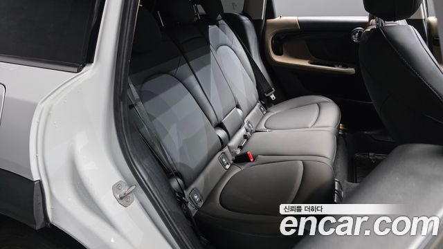 MINI Cooper Countryman Standard 2nd 2019 — фото 11