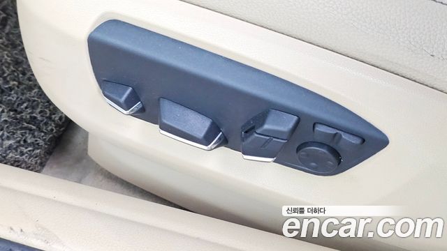 BMW 5 Series (F10) 528i xDrive Luxury Plus 2016 — фото 19