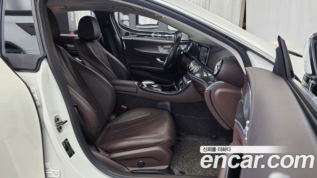 Mercedes-Benz CLS-Class (C257) CLS400d 4MATIC AMG Line 2019 — фото 11