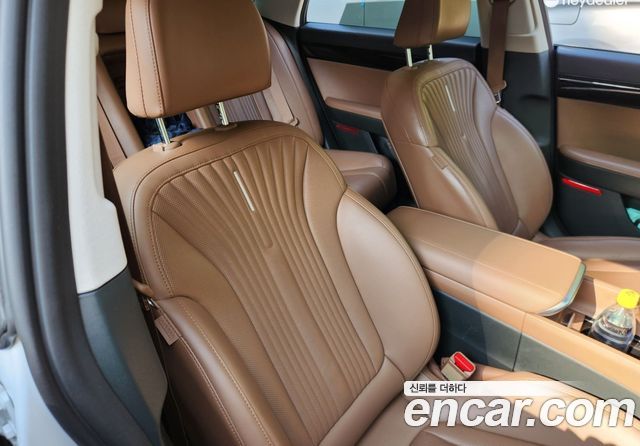Hyundai Grandeur (GN7) 3.5 LPG 2WD Premium 2023 — фото 10