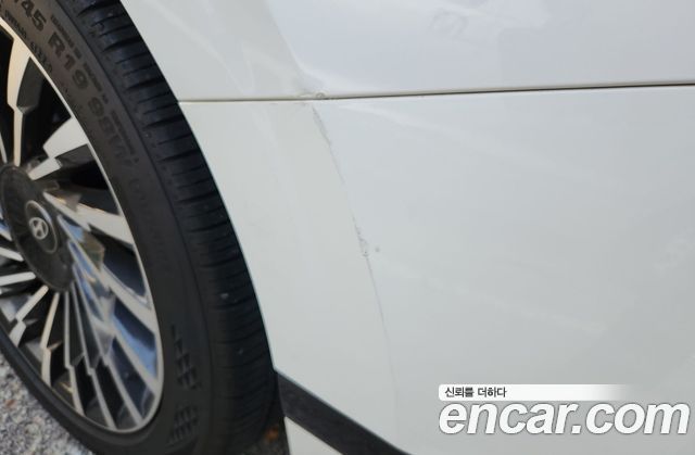 Hyundai Grandeur (GN7) 3.5 LPG 2WD Premium 2023 — фото 19