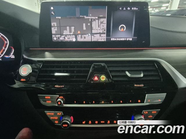 BMW 5 Series (G30) 520i Luxury 2020 — фото 16