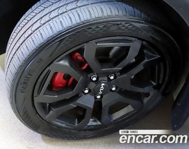 Kia Seltos Gasoline 1.6 Turbo 4WD Gravity 2023 — фото 6