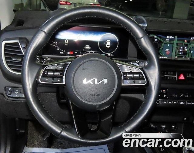 Kia Seltos Gasoline 1.6 Turbo 4WD Gravity 2023 — фото 10