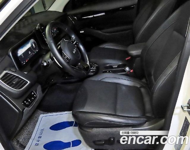 Kia Seltos Gasoline 1.6 Turbo 4WD Gravity 2023 — фото 15