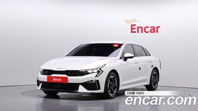 Kia K5 (III) 2.0 Prestige 2024 — фото 1