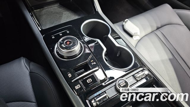 Kia K5 (III) 2.0 Prestige 2024 — фото 9
