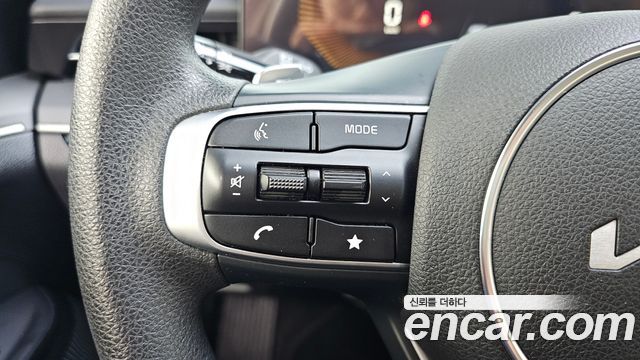 Kia K5 (III) 2.0 Prestige 2024 — фото 21