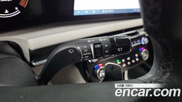 Hyundai Tucson (NX4) Gasoline 1.6 Turbo 2WD Premium 2025 — фото 28