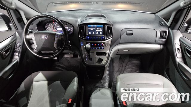 Hyundai Grand Starex Van 5-Seater Modern 2020 — фото 7