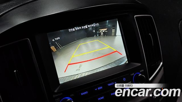 Hyundai Grand Starex Van 5-Seater Modern 2020 — фото 16
