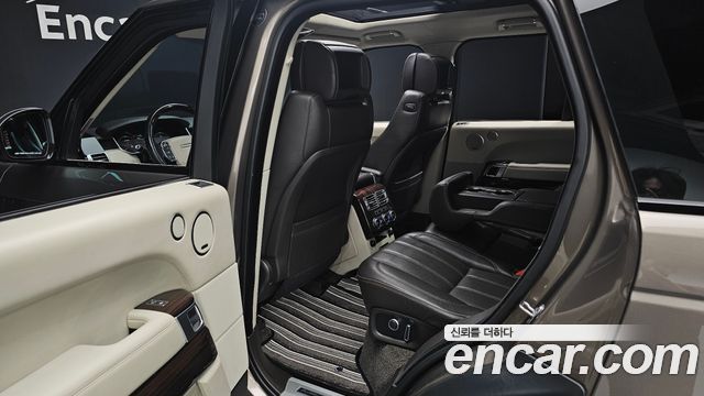Land Rover Range Rover (IV) 5.0 SC AB 2016 — фото 12