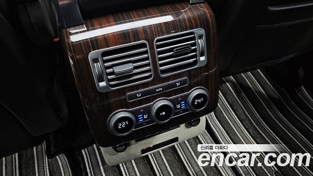 Land Rover Range Rover (IV) 5.0 SC AB 2016 — фото 18