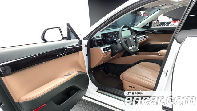 Hyundai Grandeur (GN7) 2,5 Gasoline 2WD Exclusive 2025 — фото 10