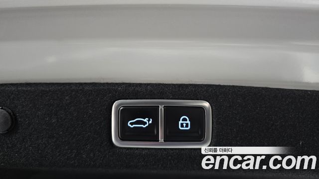 Hyundai Grandeur (GN7) 2,5 Gasoline 2WD Exclusive 2025 — фото 20