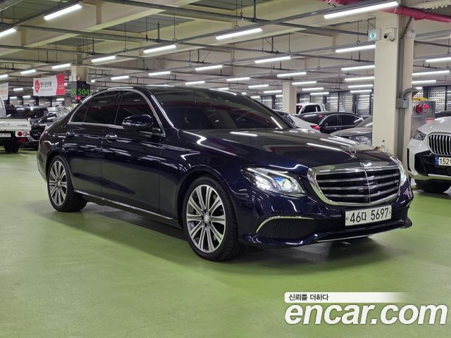 Mercedes-Benz E-Class (W213) E400 4MATIC Exclusive 2017 — фото 4