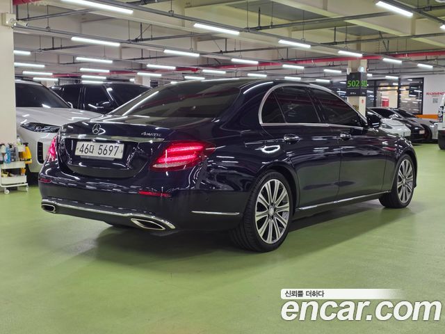 Mercedes-Benz E-Class (W213) E400 4MATIC Exclusive 2017 — фото 5