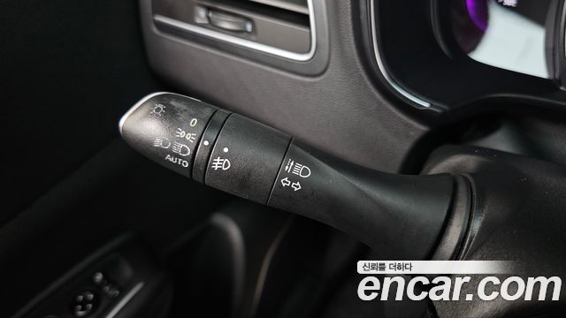 Renault Korea QM6 Gasoline 2WD RE Signature 2019 — фото 36