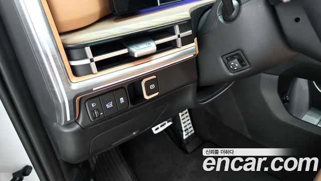 Hyundai Santa Fe (MX5) HEV 1.6 2WD Calligraphy 2024 — фото 22