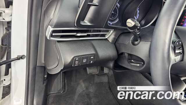 Hyundai Avante Hybrid (CN7) Smart 2023 — фото 17