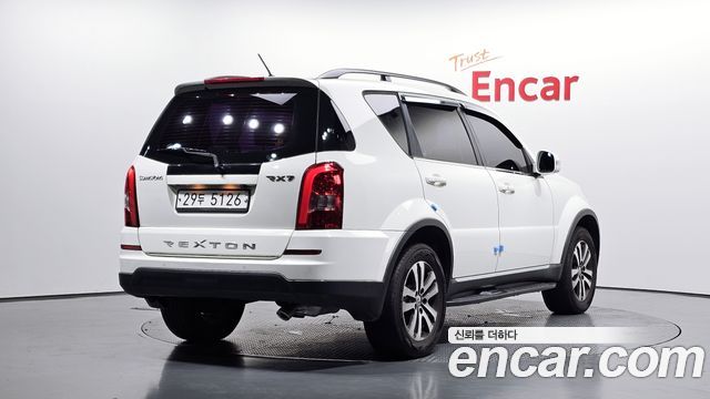 KG Mobility (SsangYong) Rexton W 2.0 4WD RX7 Luxury 2014 — фото 2