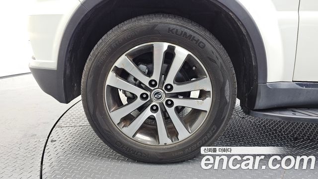 KG Mobility (SsangYong) Rexton W 2.0 4WD RX7 Luxury 2014 — фото 5