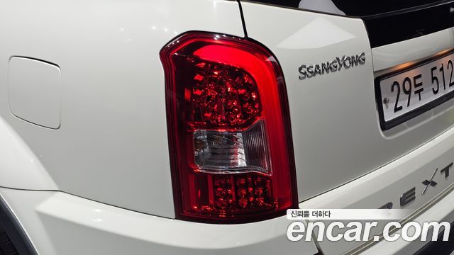 KG Mobility (SsangYong) Rexton W 2.0 4WD RX7 Luxury 2014 — фото 23