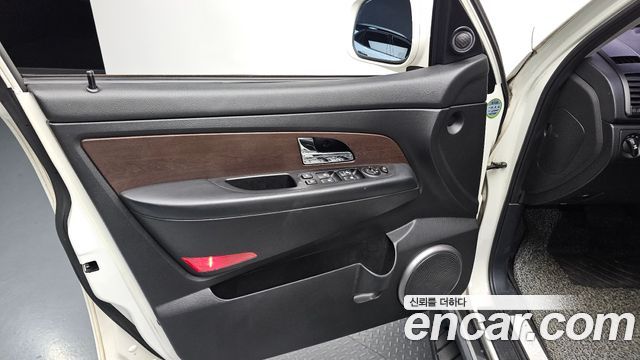 KG Mobility (SsangYong) Rexton W 2.0 4WD RX7 Luxury 2014 — фото 24