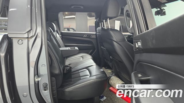 KG Mobility (SsangYong) Rexton Sports Khan Diesel 2.2 4WD Wild 2021 — фото 11