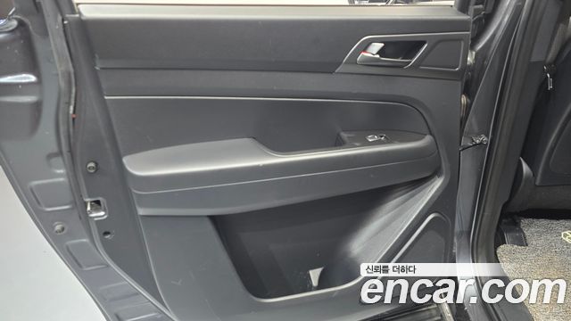 KG Mobility (SsangYong) Rexton Sports Khan Diesel 2.2 4WD Wild 2021 — фото 25