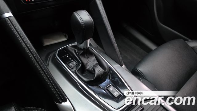 Renault Korea QM6 Diesel 2WD LE 2018 — фото 9