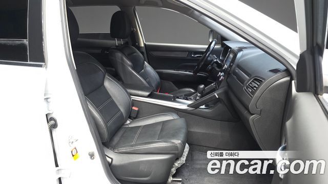 Renault Korea QM6 Diesel 2WD LE 2018 — фото 11