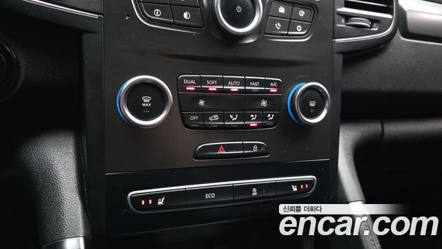Renault Korea QM6 Diesel 2WD LE 2018 — фото 15
