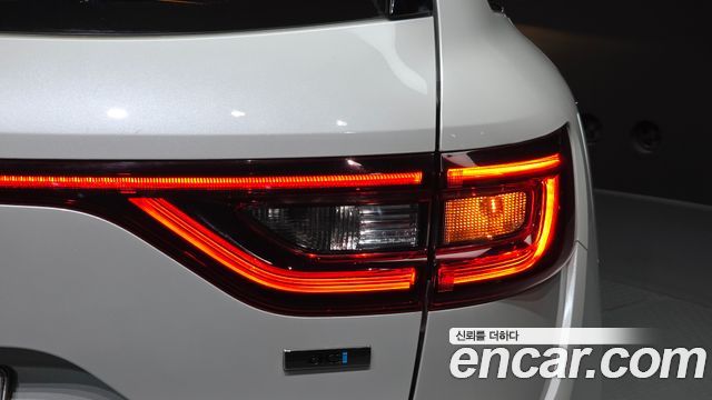 Renault Korea QM6 Diesel 2WD LE 2018 — фото 23