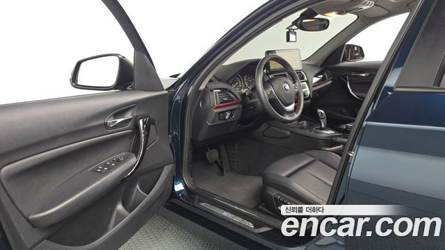 BMW 1 Series (F20) 118d Sport 5Door 2016 — фото 10