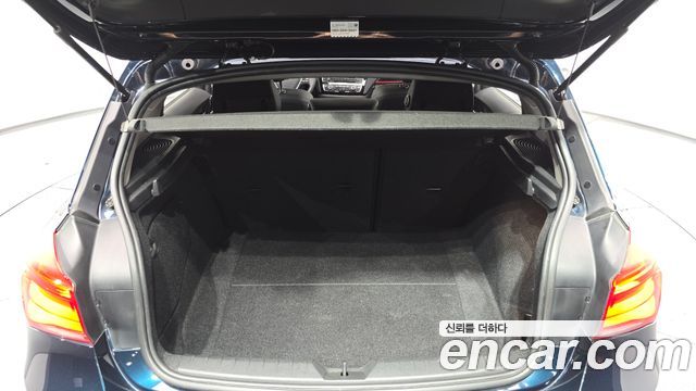 BMW 1 Series (F20) 118d Sport 5Door 2016 — фото 19