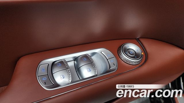 Genesis G90 (RS4) Gasoline 3.5 Turbo AWD 2022 — фото 20