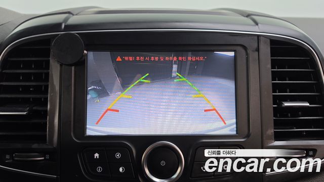 Renault Korea QM6 Diesel 2WD LE 2018 — фото 14