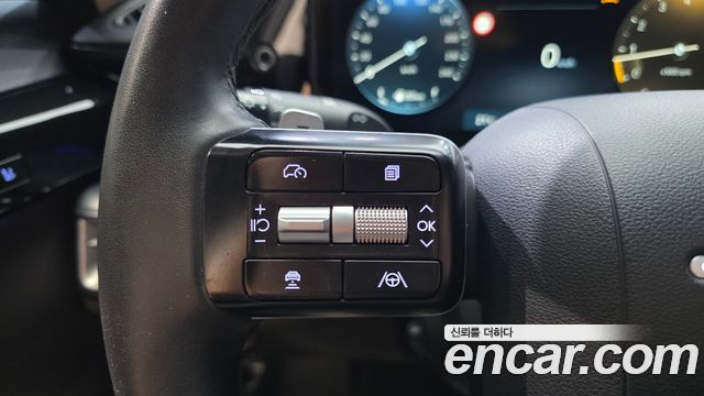 Hyundai Grandeur (GN7) 2,5 Gasoline 2WD Exclusive 2023 — фото 17