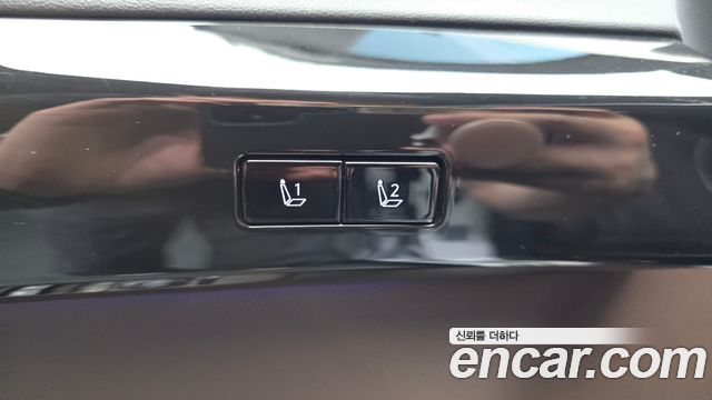 Hyundai Grandeur (GN7) 2,5 Gasoline 2WD Exclusive 2023 — фото 19